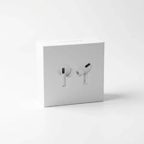 • سماعة AirPods